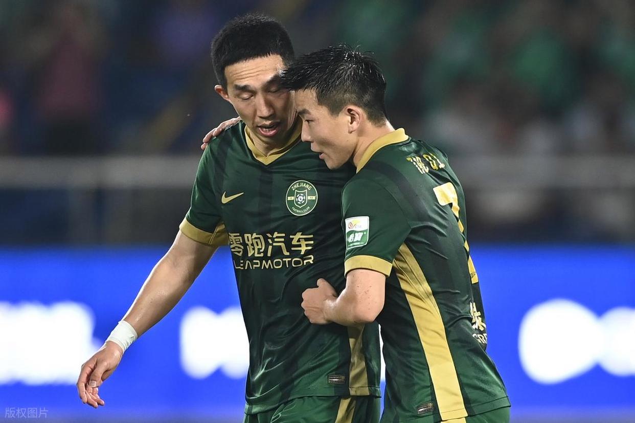 Kaiyun Sports清晨中超焦点战,浙江稠州强势反弹,球迷炸锅,资深球员宣示担当的简单介绍