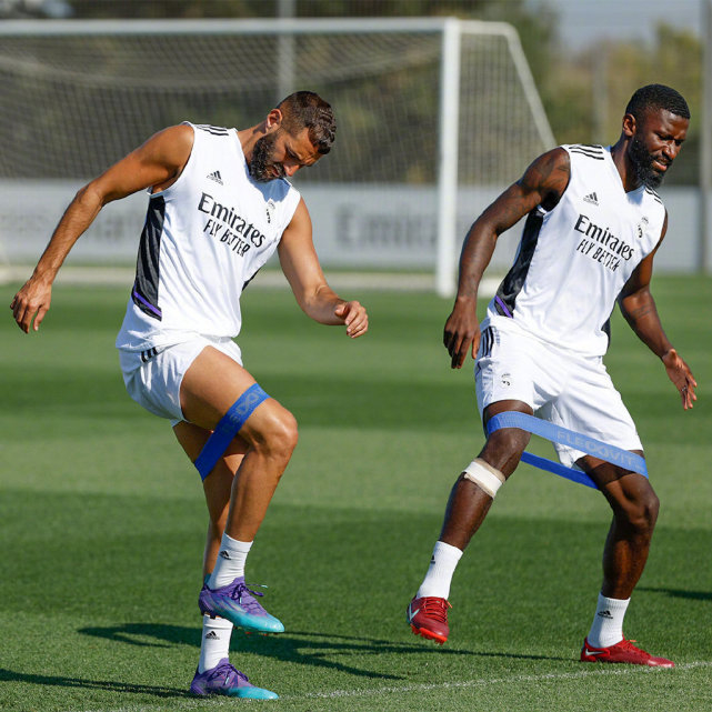 Kaiyun Sports太狠了！里昂迎来里程碑备战亚冠转会期辽宁本钢调整名单以备欧超杯，萨拉赫连续十场比赛得分超过悬念迭起的简单介绍